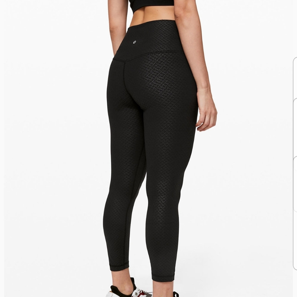 NWT LULULEMON ALIGN MONOCHROMIC BLACK SIZE 2